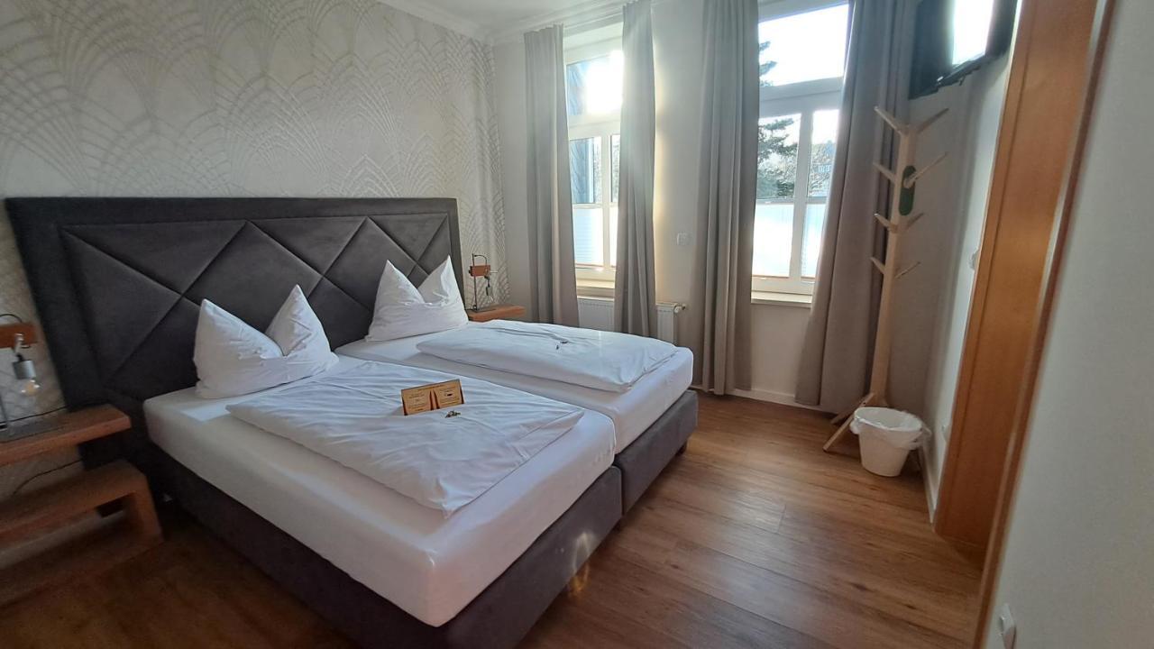 Hotel Kaiserhof Гослар Экстерьер фото